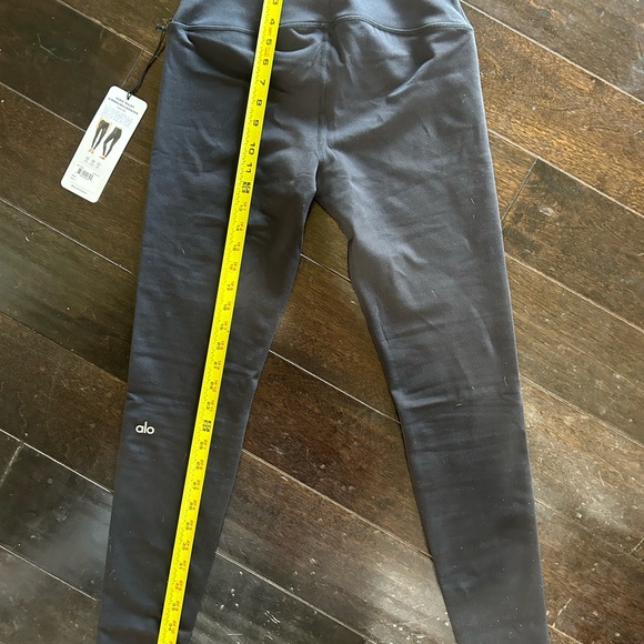 New nwt Alo high waist airbrush highline yoga leggings black large L stretch - Picture 8 of 11